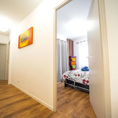 Maison De By Interhome בית נופש *