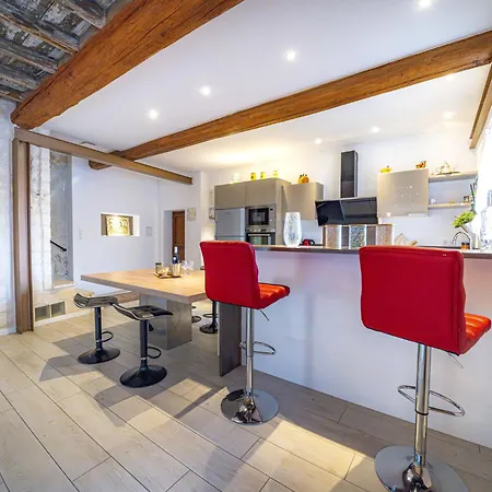 Maison De By Interhome