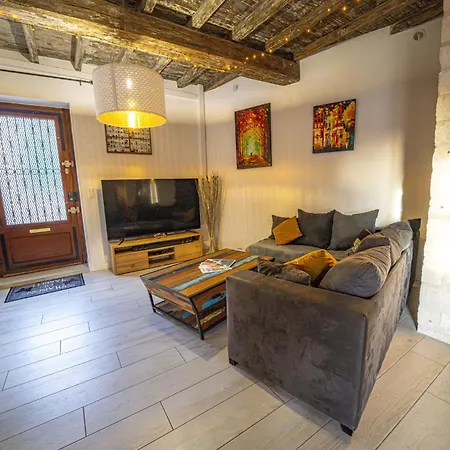 בית נופש Maison De By Interhome *